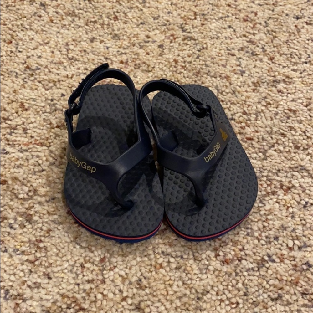 Baby Gap Flip Flop Sandals Size 3-6 Months NWOT